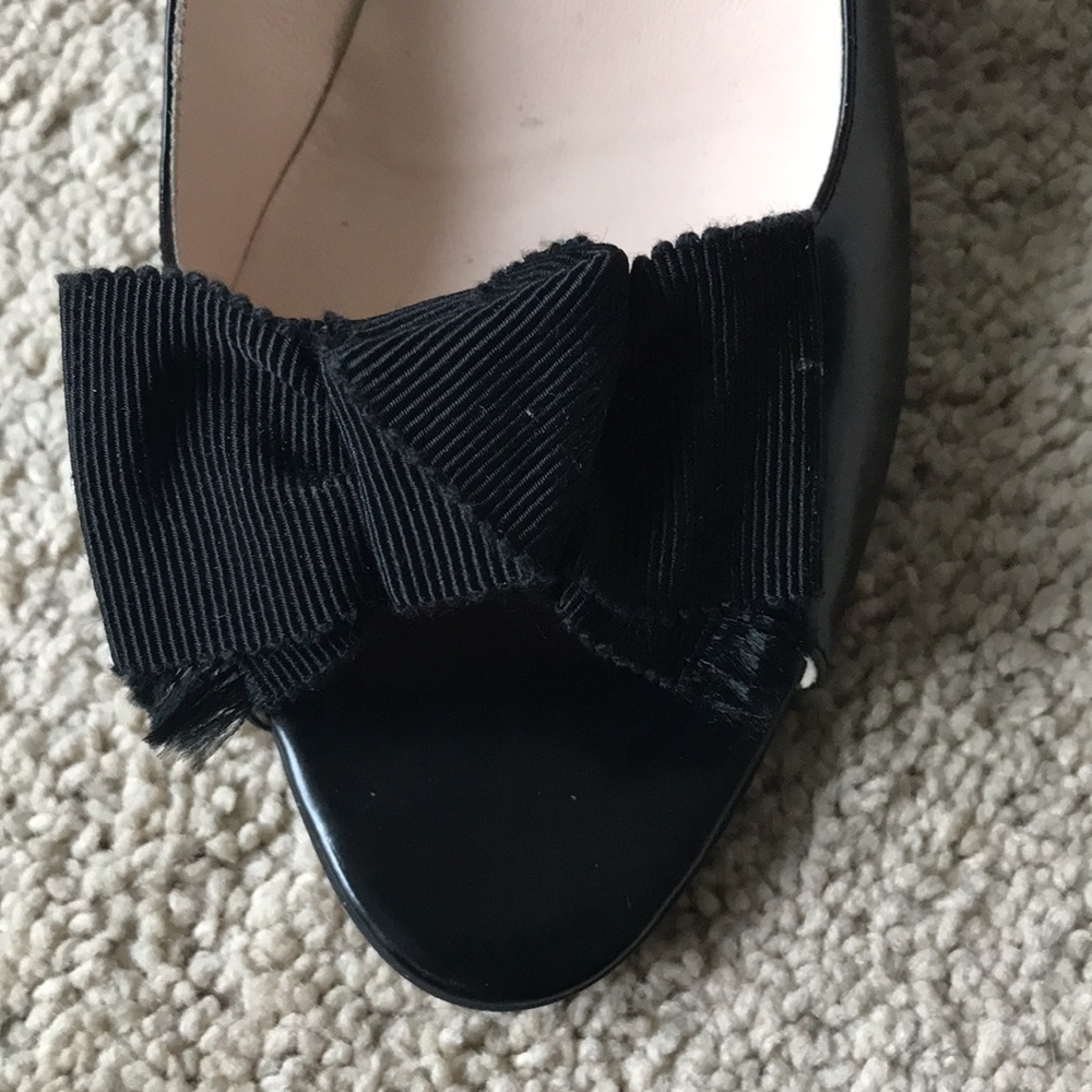 Prada Black Patent Leather Bow Peep Toe Kitten Heels 38.5 - Picture 4 of 8